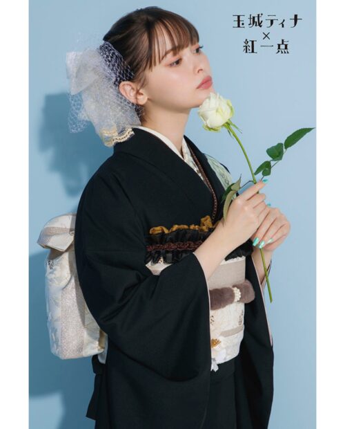 玉城ティナ×紅一点 振袖FI-13｜振袖ネットレンタル