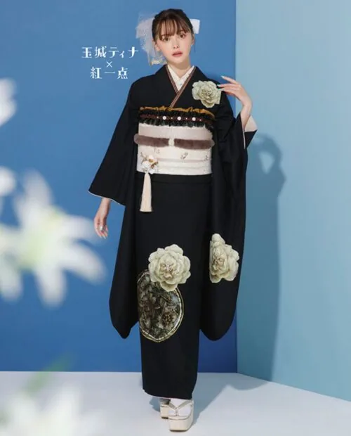 玉城ティナ×紅一点 振袖FI-13｜振袖ネットレンタル