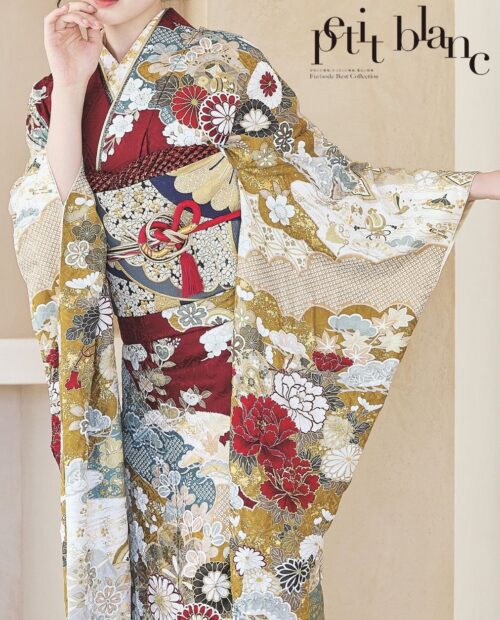 王道の華やかさと個性が映える、赤×金×黒の絞り振袖