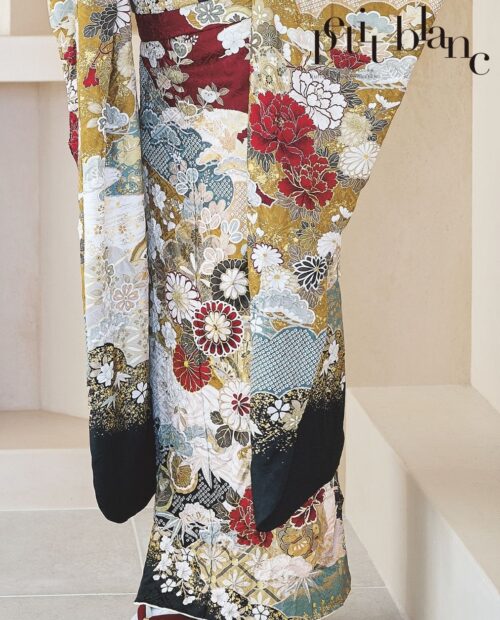 絞り　紅白×金　振袖 絞り 紅白×金 振袖