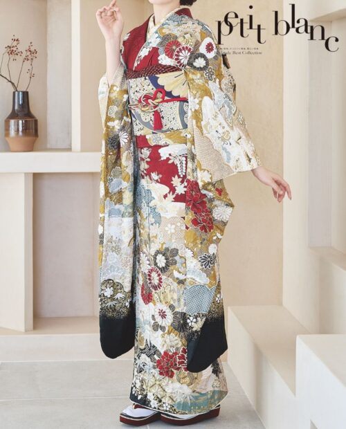 振袖フルセット 正絹　赤　黒　綺麗系　新品　オーダー品　1022⑤ 振袖フルセット 正絹 赤 黒 綺麗系 新品 オーダー品 1022⑤