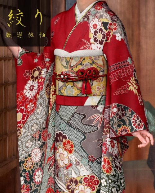 赤唐絞り振袖 豪華絢爛な古典振袖で格式高い成人式スタイル
