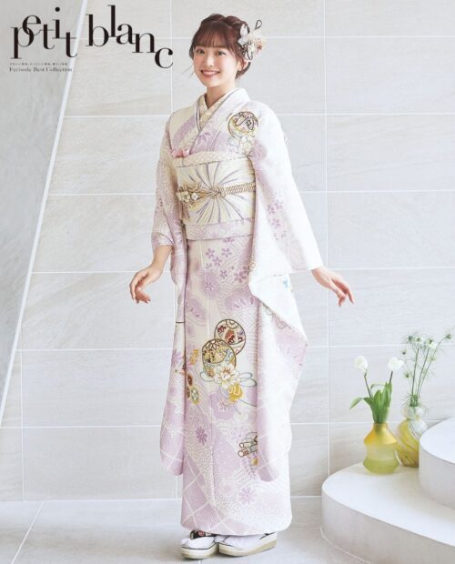 プチブラン ダークな緑×藤に菊、鈴柄が美しい古典振袖 24033