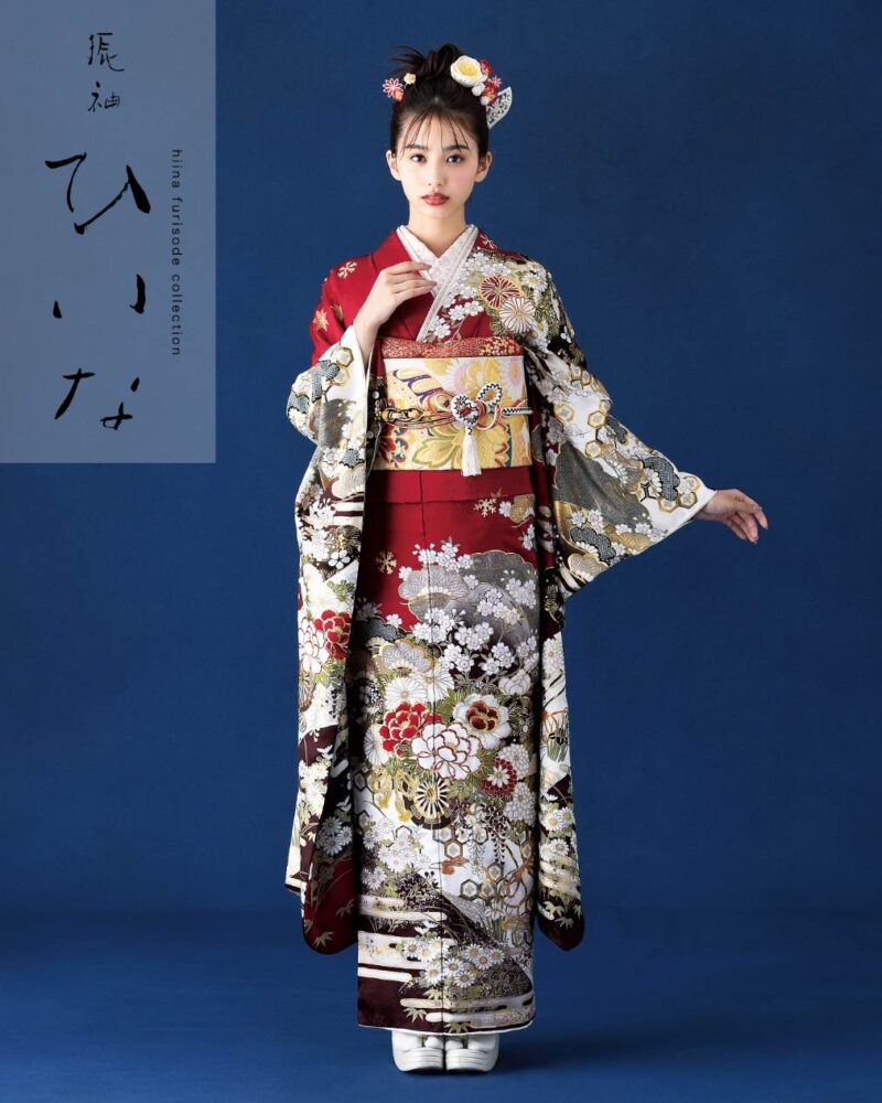 振袖ひいな｜赤地に白花柄と金彩が艶やかな古典成人式スタイル