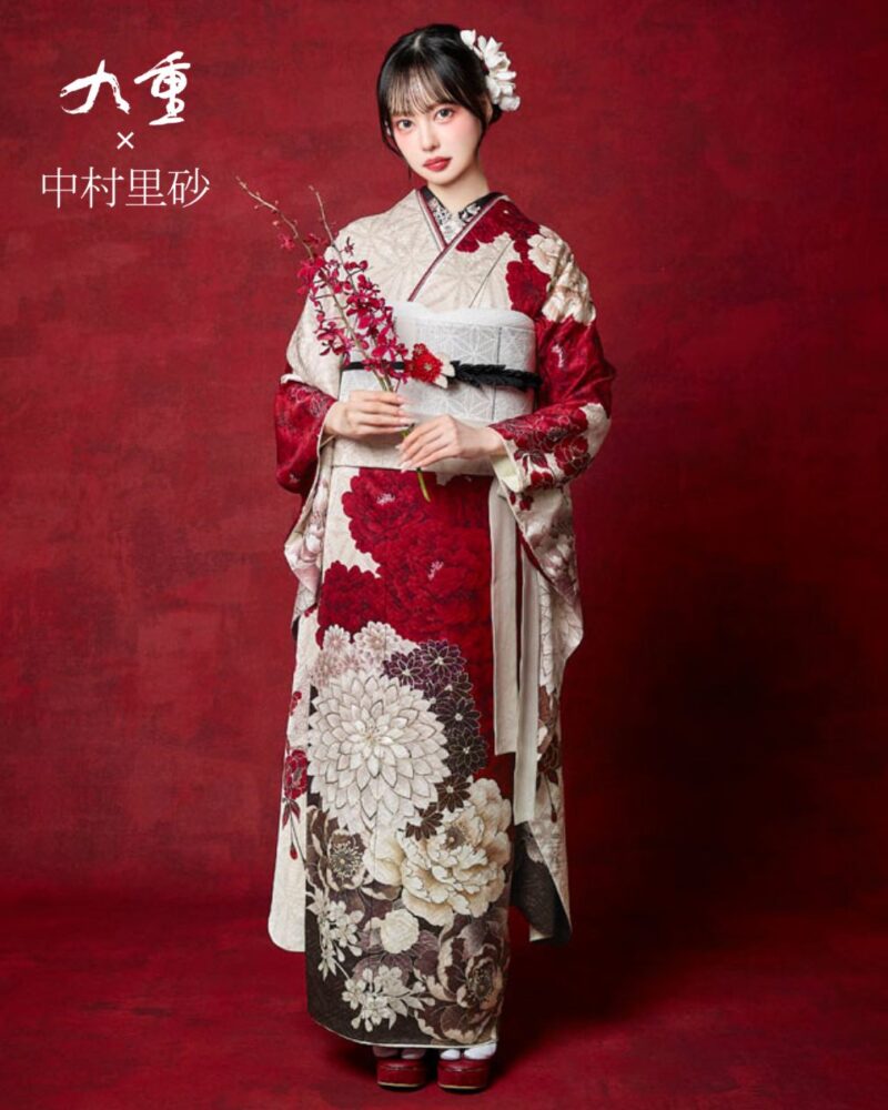 マ*ス様 大衆演劇 着物 振袖 赤 花柄刺繍 マ*ス様 大衆演劇 着物 振袖