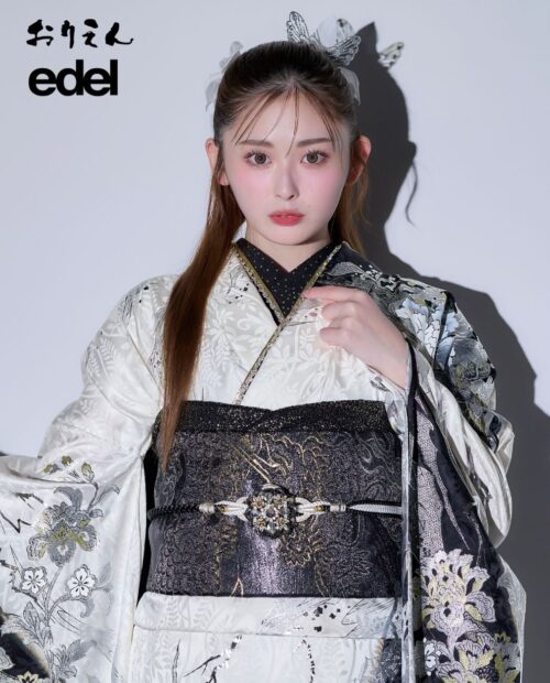 龍虎ドラゴン＆白黒シルバー振袖_スワロフスキー銀彩着物｜ゆうちゃみ着用