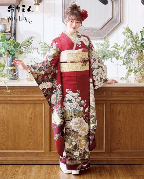 赤古典振袖23031 金駒刺繍付き｜振袖ネットレンタルはおりえん